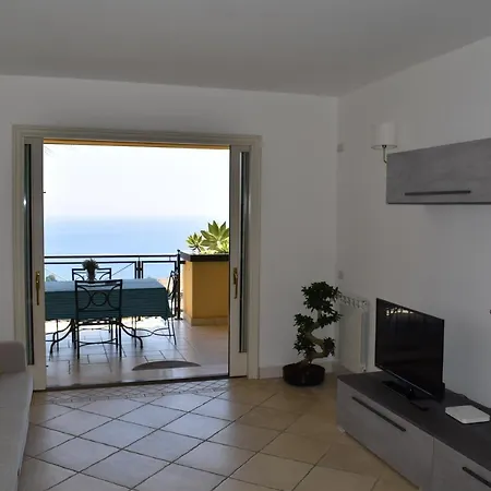 Taormina Lux & Elite Apartments - Taormina Holidays Exterior photo
