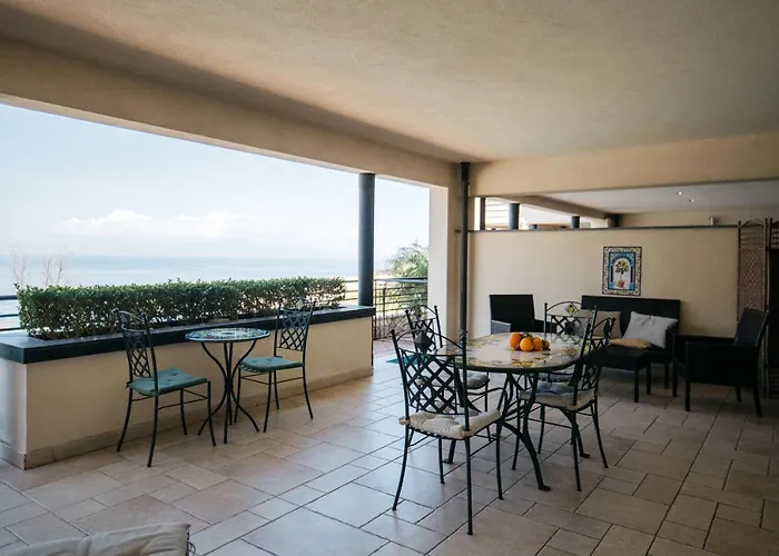 Taormina Lux & Elite Apartments - Taormina Holidays